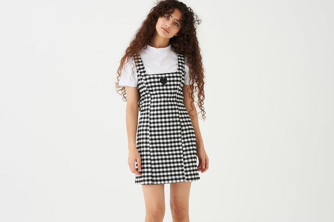 BNWT Lazy Oaf heart gingham dress, Women's Fashion, Clothes, Dresses & Skirts on Carousell