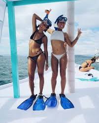 cute beach pics with your best friend - Google Search