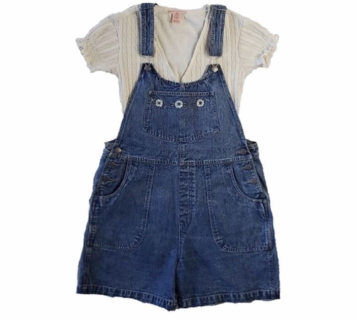 overalls outfit