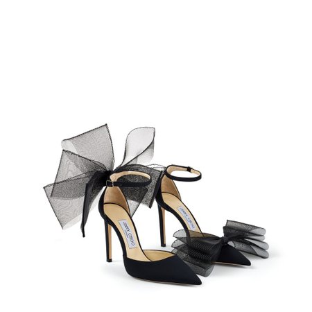 Black Pumps with Asymmetric Grosgrain Mesh Fascinator Bows | AVERLY 100 | Winter 2021 Collection | JIMMY CHOO