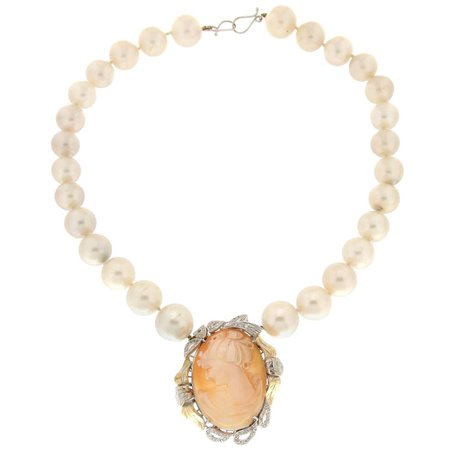 Handcraft Cameo 18 Karat White Gold Australian Pearls Diamonds Pendant Necklace For Sale at 1stDibs | diamond cat necklace