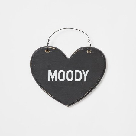 Moody Heart Wooden Sign – Dormify