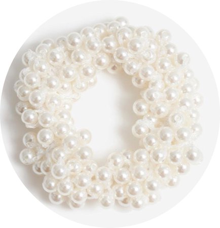 Cream pearl elastic scrunchie