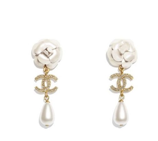 chanel pearl drop earrings
