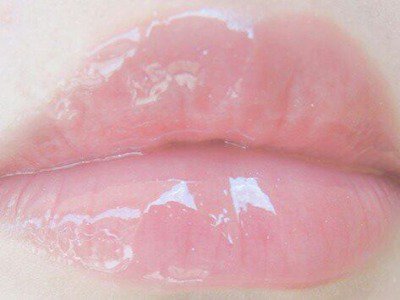 lip gloss pink aesthetic - Google Search