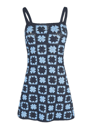 black and blue knitted bodycon dress