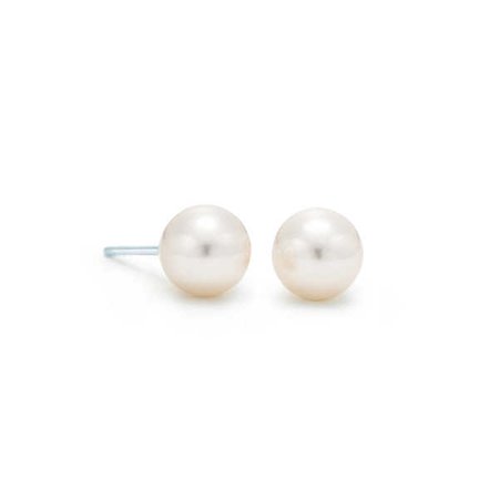 Tiffany Signature® Pearls earrings of Akoya cultured pearls in 18k white gold. | Tiffany & Co.