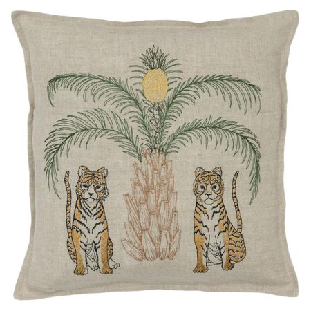 tigers-with-pineapple-palm-tree-pillow-9909 (800×800)