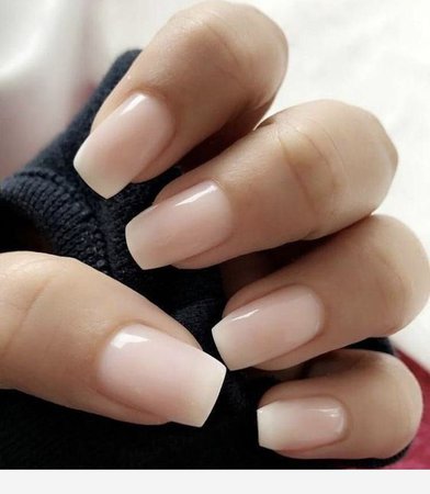 Nude nails with straight edges