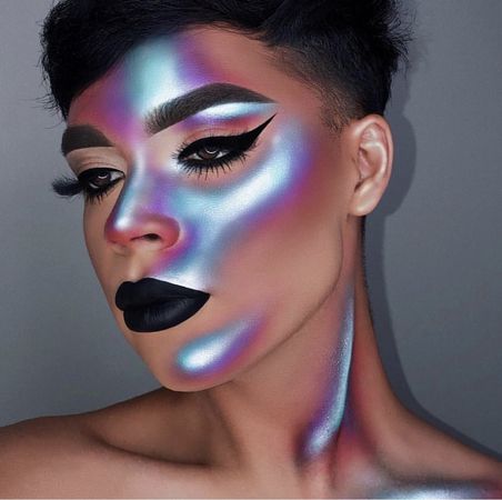 holographic makeup