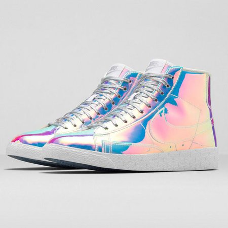 Holographic Nikes