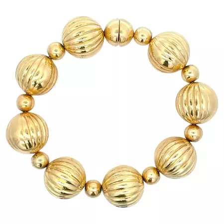 Milor Designer Italian Ball Bracelet with Magnet 14 Karat Yellow Gold 31.2 Grams For Sale at 1stDibs