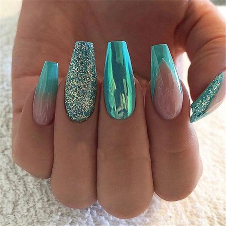 70+ Attractive Acrylic Green and Blue Glitter Coffin NailsTo Try This Winter – Page 4 – Chic Cuties Blog #acrylicnails