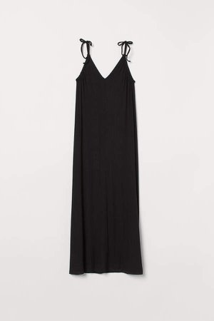 Ribbed Maxi Dress - Black