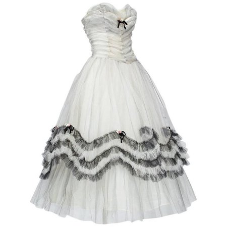 Strapless Black and White Ombré Tulle Party Dress, 1950s For Sale at 1stdibs