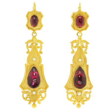 Garnet Carbuncle and Pearls Earring For Sale at 1stDibs | emerald carbuncle earring