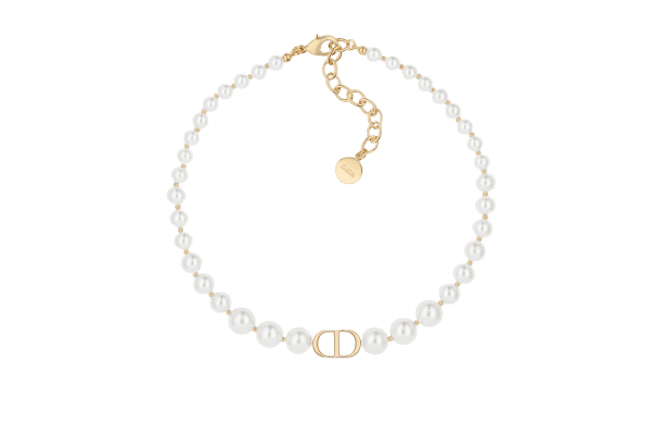 30 MONTAIGNE CHOKER NECKLACE Gold-Finish Metal and White Resin Pearls