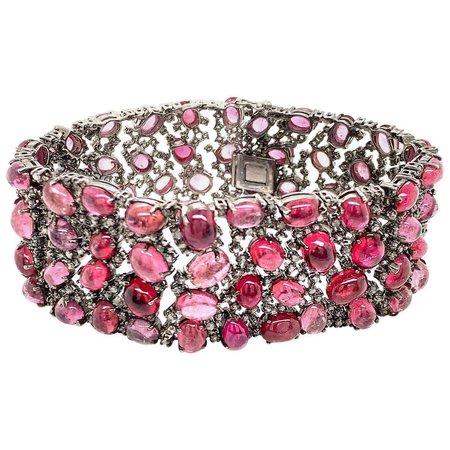 Natural Pink Tourmaline Cabochon and White Diamond Bracelet