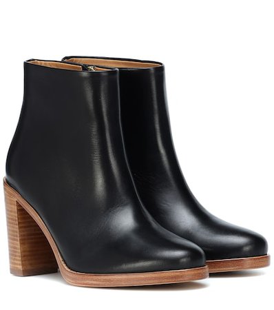 Chic leather ankle boots
