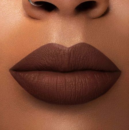 matte brown lips