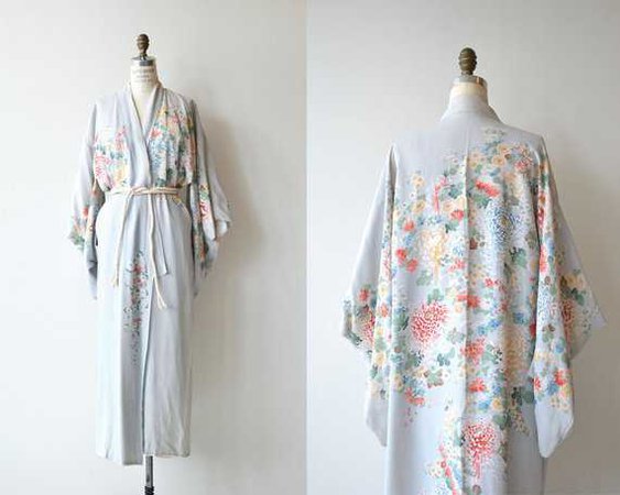 Yoake Uta silk kimono antique 1920s kimono floral silk 20s