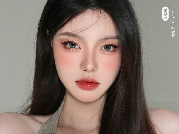 Chinese makeup