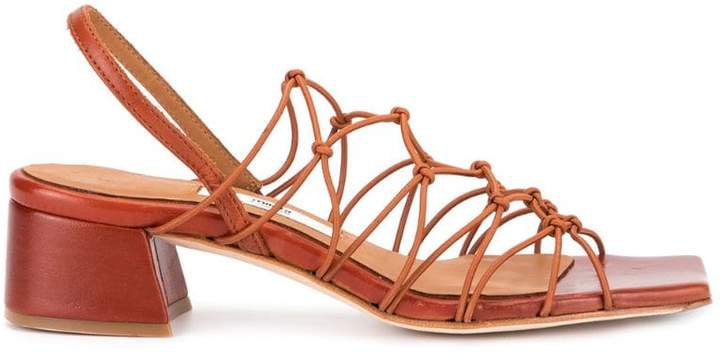 Frida sandals