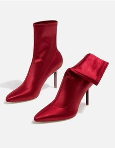 Cómo combinar botas rojas - 6 pasos | Botas rojas, Moda, Cómo combinar