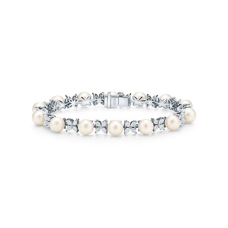 Tiffany Victoria® Tennis Bracelet in Platinum with Diamonds and Pearls | Tiffany & Co.
