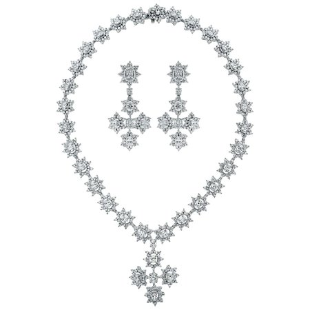 Beauvince Cross Pendant Diamond Necklace and Earring Suite in White Gold For Sale at 1stDibs