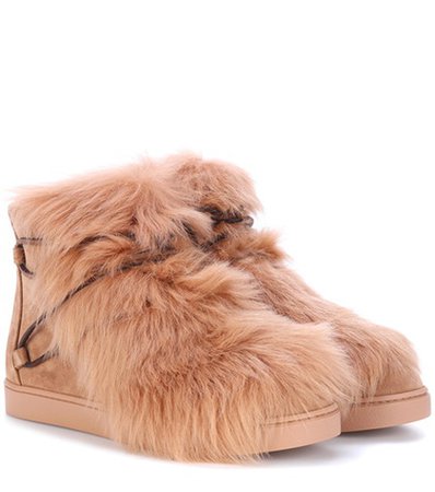 Inuit fur-trimmed suede ankle boots