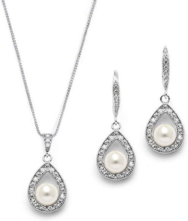 Necklace and Earrings Pearl Jewelry Set