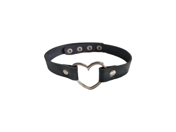 heart and leather choker necklace