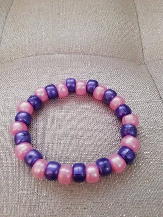 Pearlised pink/purple Kandi bead bracelet. | Etsy