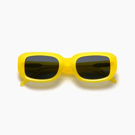 Akila Eyewear Verve Sunglasses in Yellow / Black – AKILA