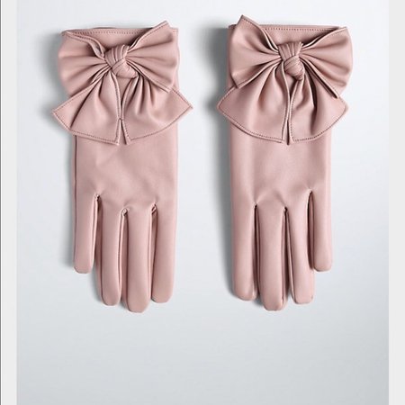 Pink Gloves with Bow 1