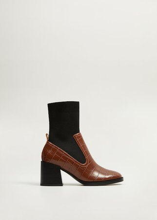 Stretched contrast ankle boots - Women | Mango USA