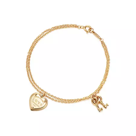Return to Tiffany® Love Heart Tag Key Bracelet in Yellow Gold | Tiffany & Co.