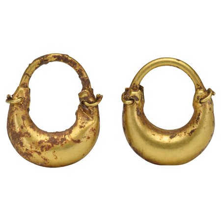 Ancient Greek Hellenistic Gold Boat - Shaped Earrings For Sale at 1stDibs