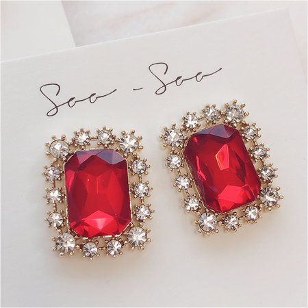 SOO & SOO Tone Up Crystal Earrings | Earrings for Women | KOODING