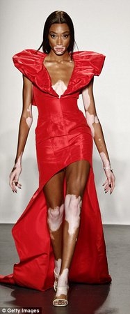 Winnie Harlow commands the catwalk at Laquan Smith show at NYFW | Daily Mail Online