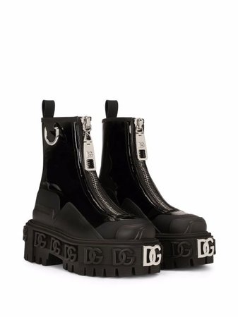 Shop Dolce & Gabbana logo-plaque ankle boots with Express Delivery - FARFETCH