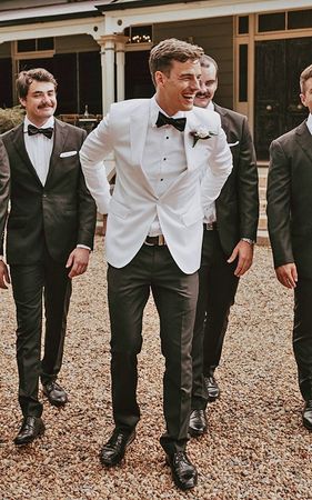 grooms attire suit