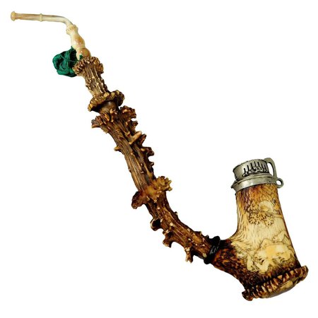 Great Carved Horn Hunters Pipe Black Forest, circa 1860 For Sale at 1stDibs