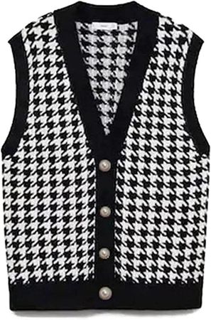 PEHMEA Women's Knit Sweater Vest Casual V-Neck Argyle Preppy Style Sleeveless Sweater Tops at Amazon Women’s Clothing store