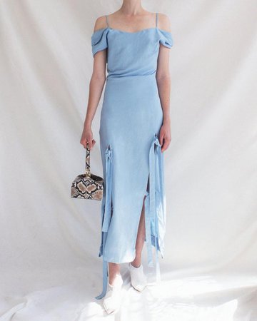 Adeline Dress Linen Blue - Exclusive – RejinaPYO
