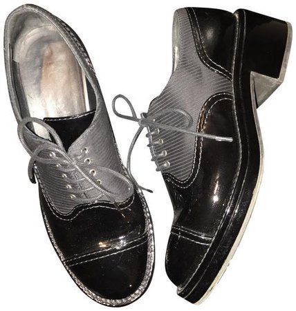 Chanel Oxford Lace Up Patent Calfskin Striped Fabric Heels Platforms Size EU 39.5 (Approx. US 9.5) Regular (M, B) - Tradesy