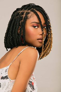 short box braids with side part