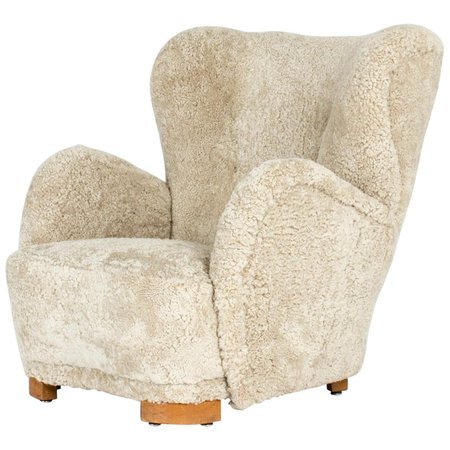 Danish Modern Sheepskin Longue Chair For Sale at 1stdibs