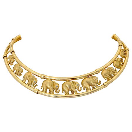 Roberto Coin 18 Karat Yellow Gold Vintage Collar Necklace with 9 Elephants For Sale at 1stdibs
